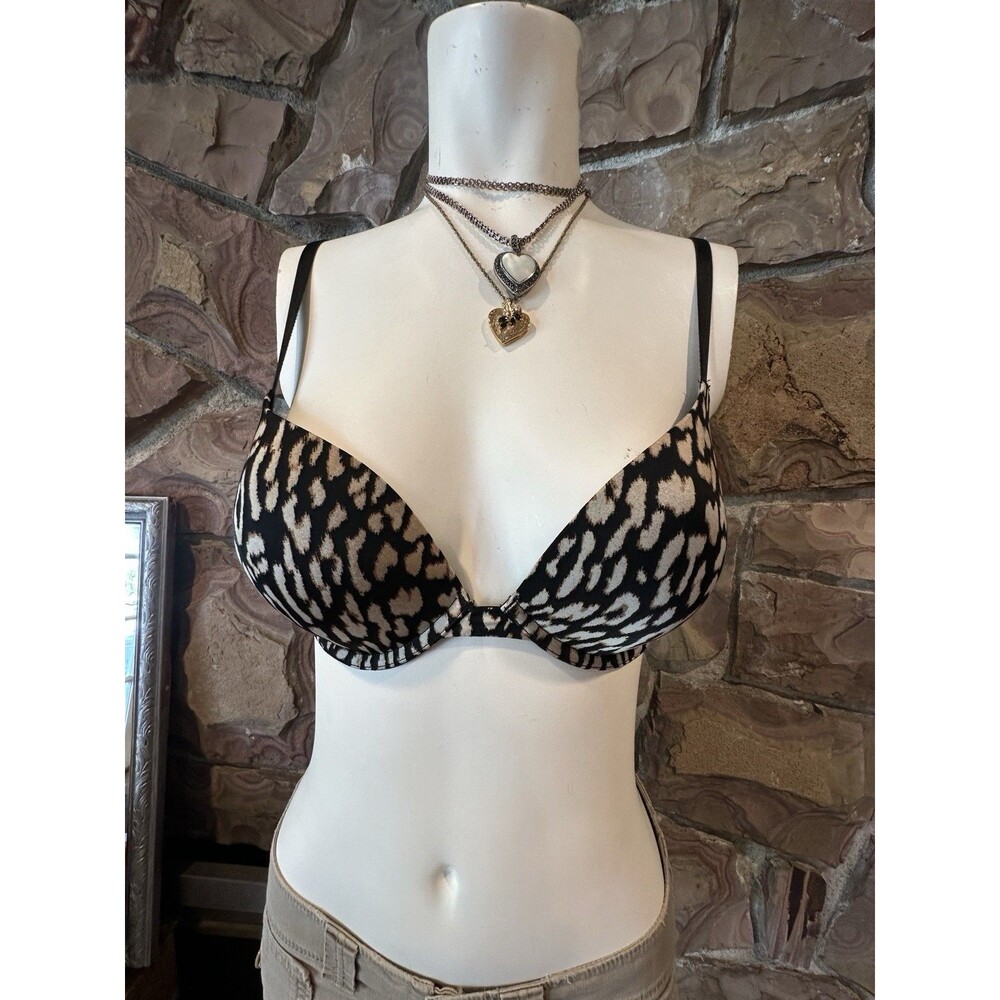 Victoria's Secret Very Sexy Push Up Black Bra Size 32D poka dot